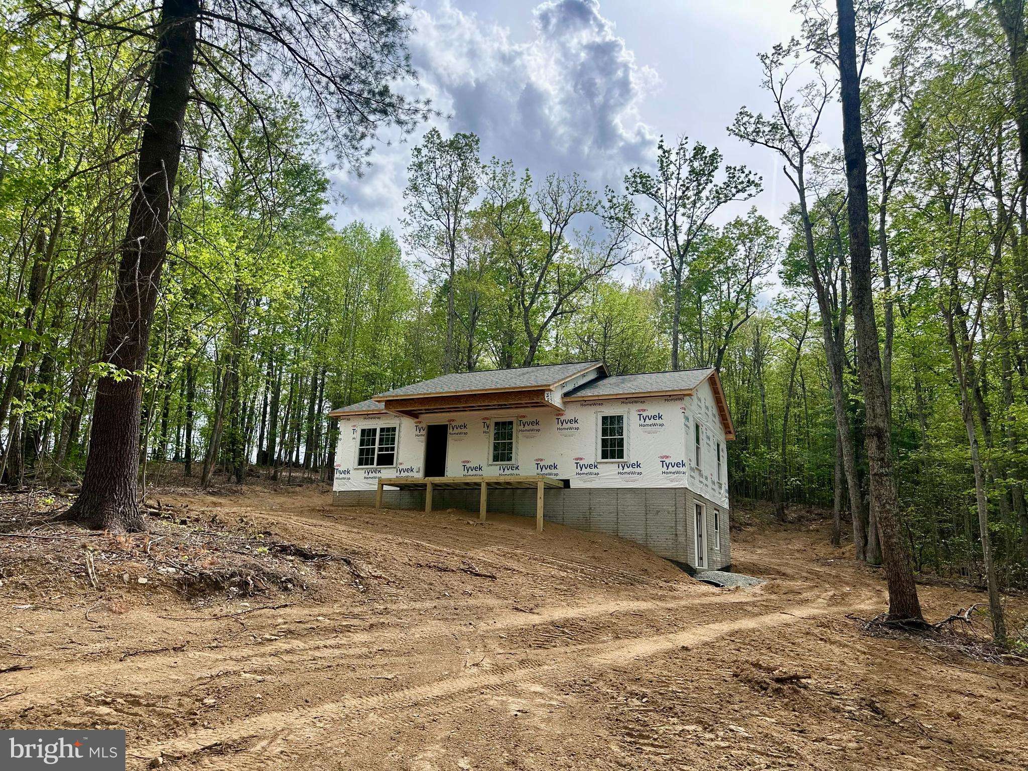 Haywood, VA 22722,1215 ARRINGTON MOUNTAIN RD