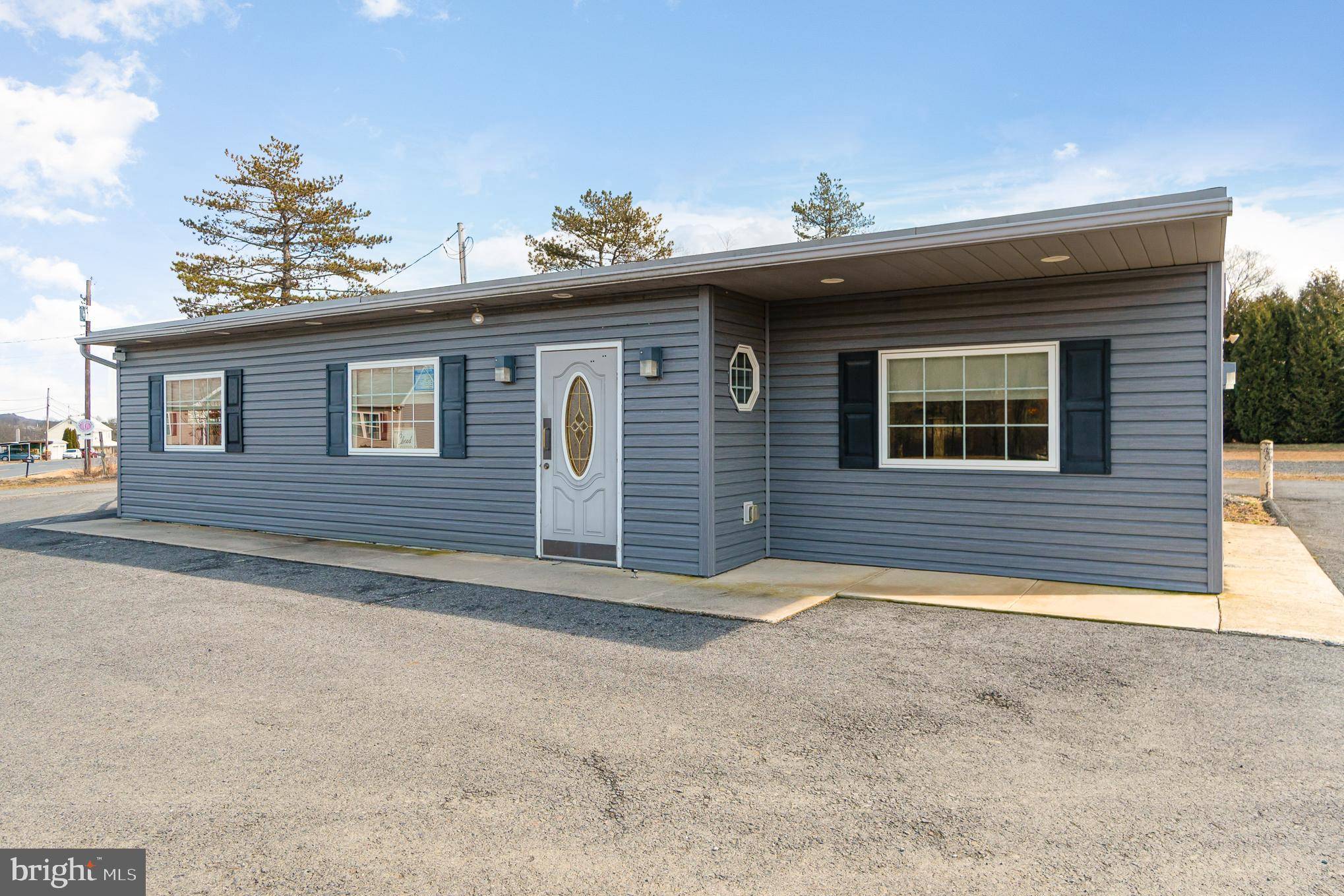 Pine Grove, PA 17963,443 LONG RUN RD