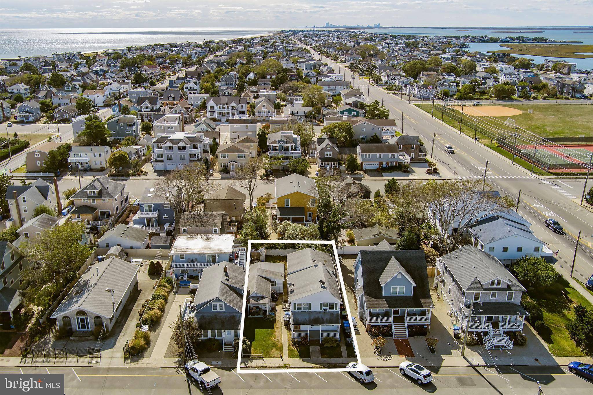 Beach Haven, NJ 08008,220--222 CORAL