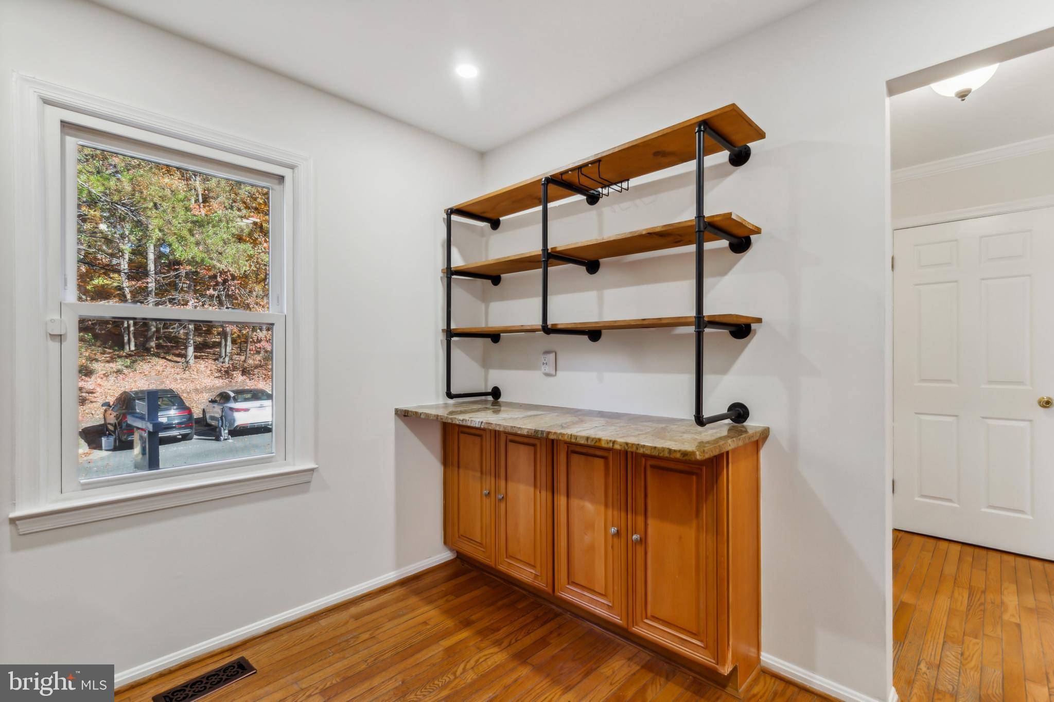 Alexandria, VA 22310,5912 LANGTON DR