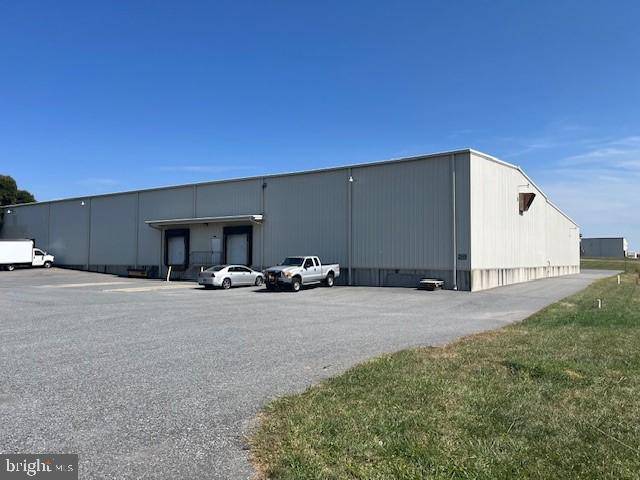 New Holland, PA 17557,116 KING COURT