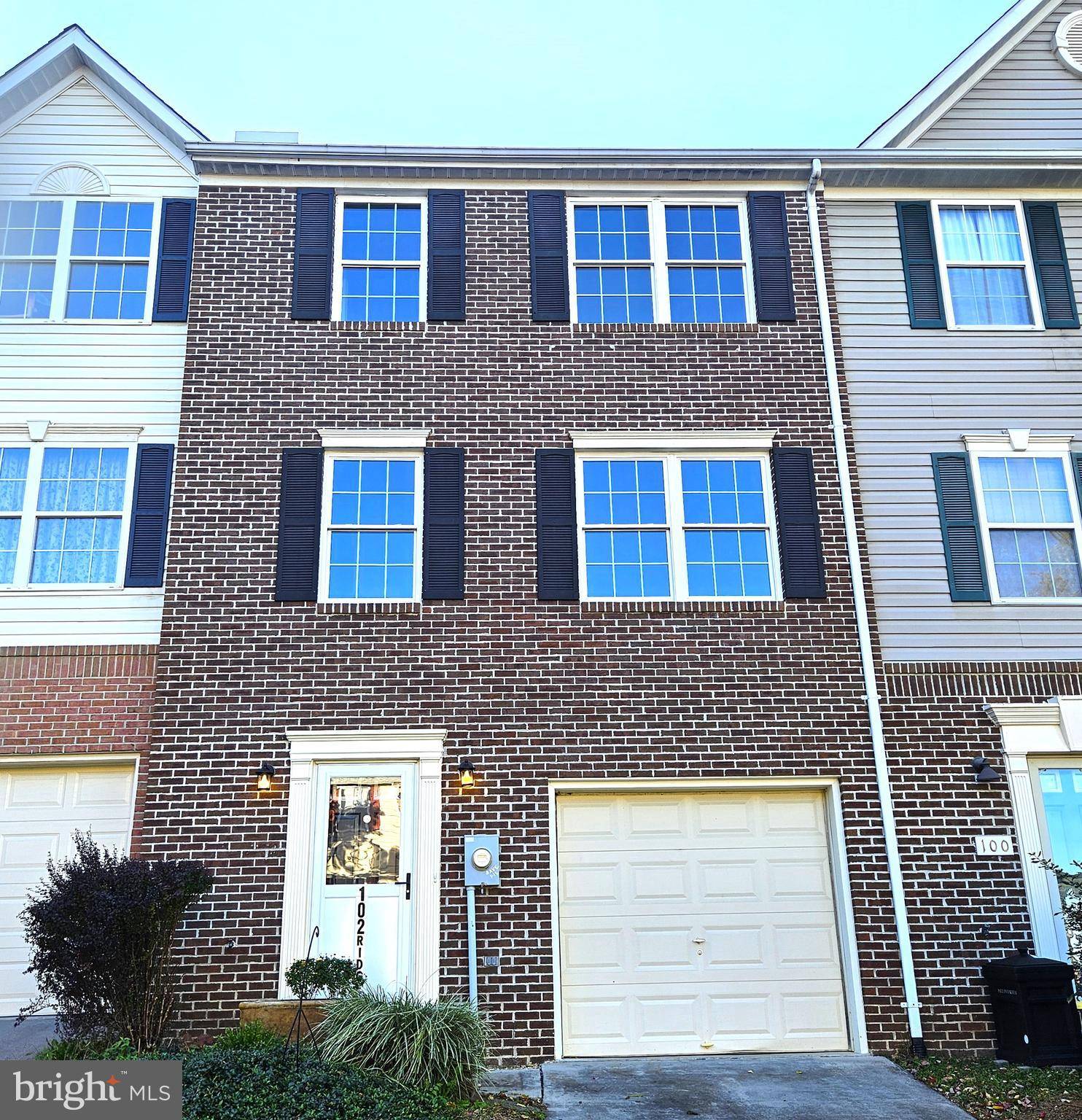 Winchester, VA 22603,102 RIDGE CT