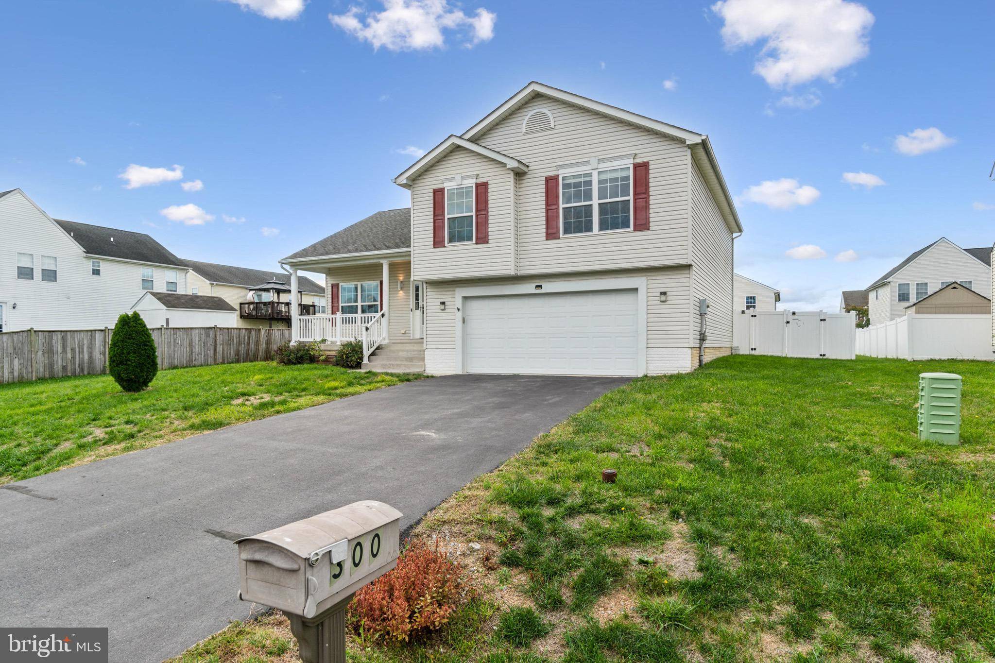 Martinsburg, WV 25404,300 CORBIN HEIGHTS WAY