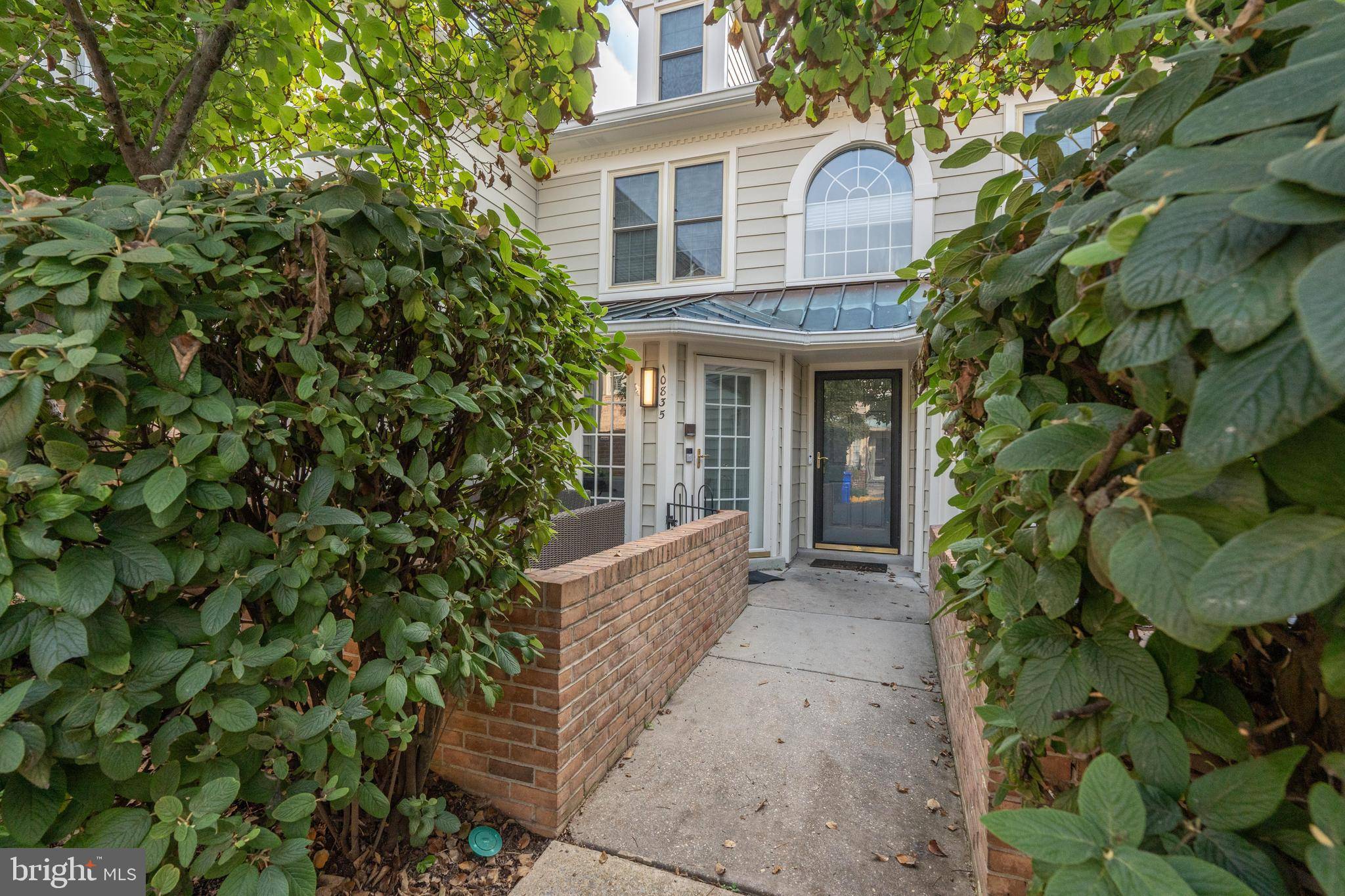 North Bethesda, MD 20852,10835 LUXBERRY #29