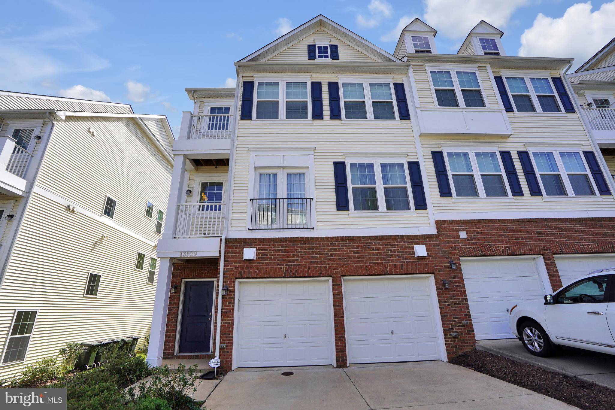 Woodbridge, VA 22191,13929 HOLLOW WIND WAY #101