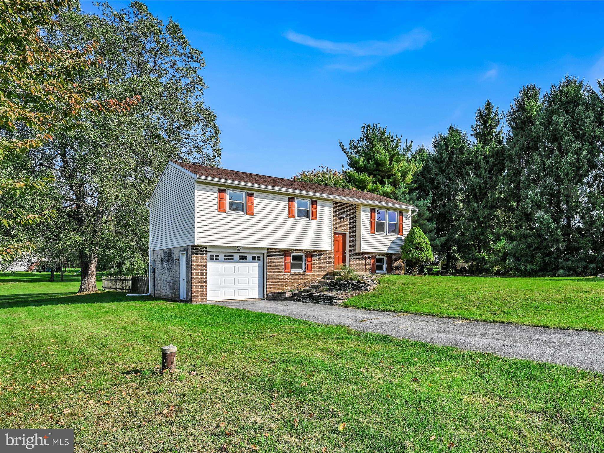 Holtwood, PA 17532,110 DEN MAR DR