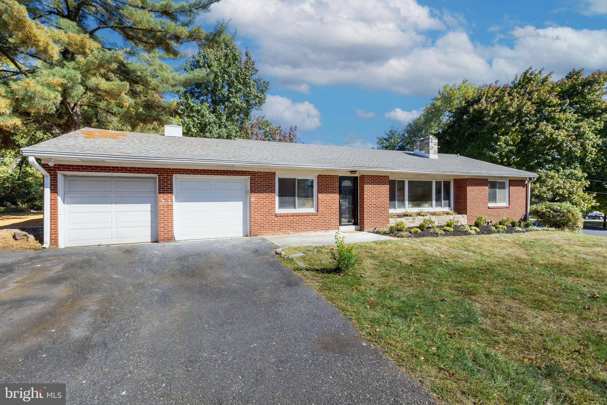 Upper Chichester, PA 19061,1084 FLORA LN