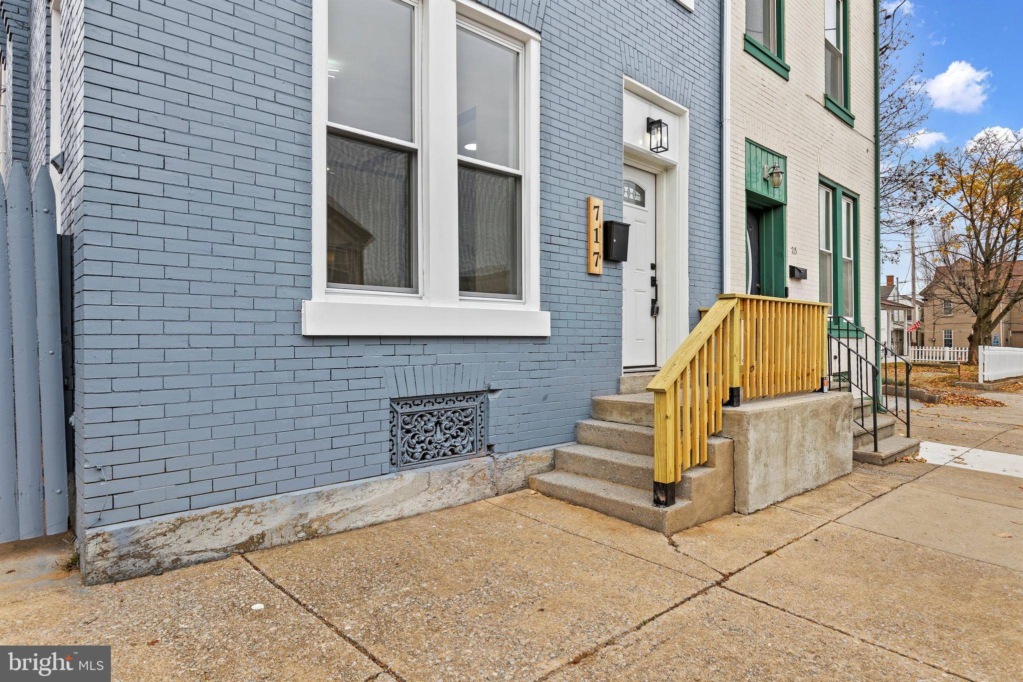 Lebanon, PA 17046,717 MIFFLIN ST