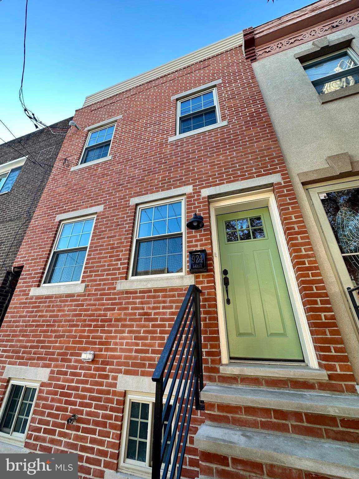 Philadelphia, PA 19148,924 MIFFLIN ST