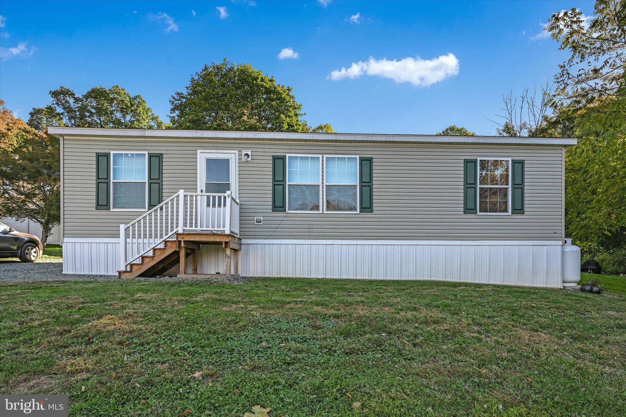 Barto, PA 19504,38 SQUAW CIR