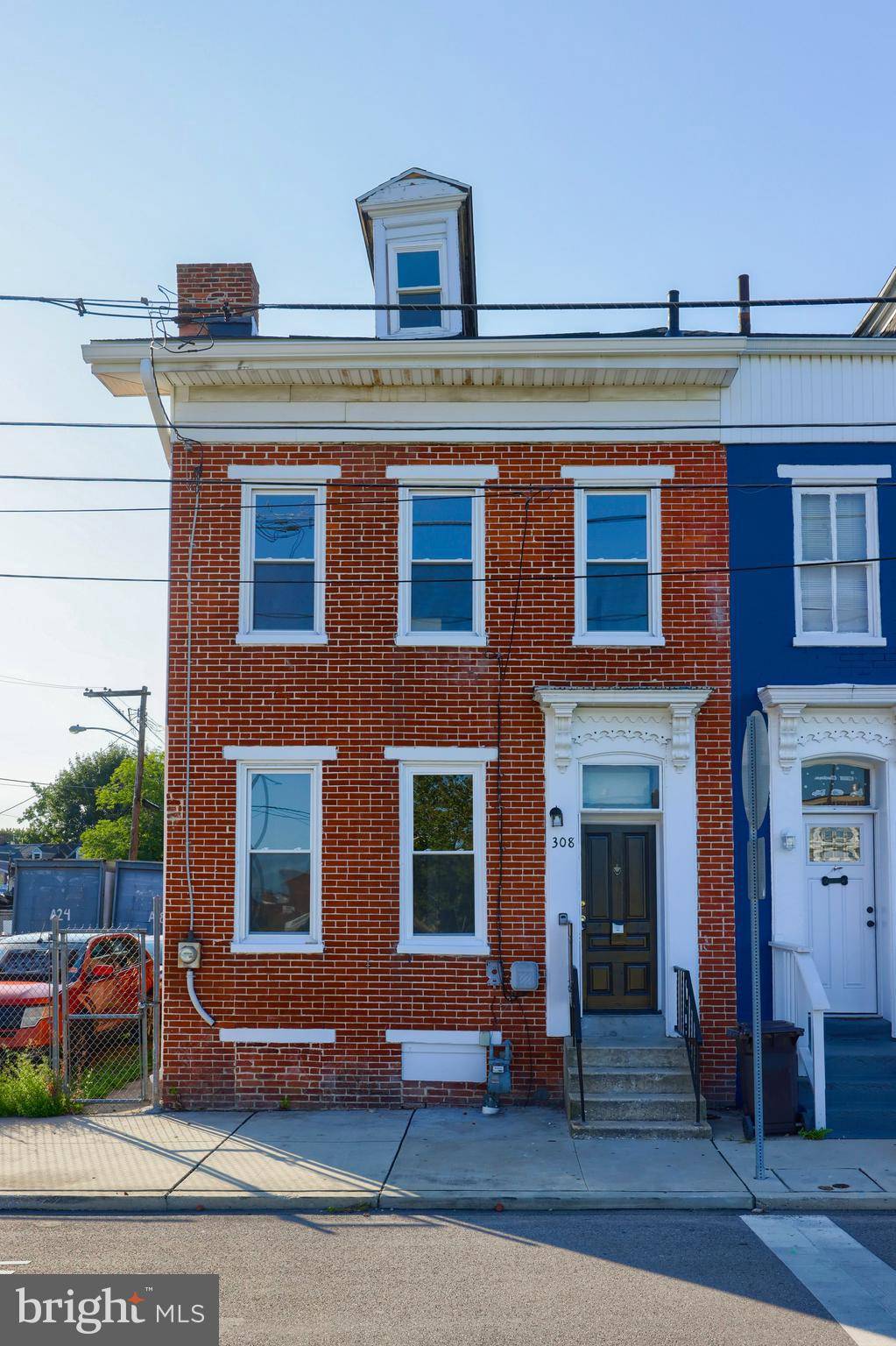 York, PA 17403,308 W CHESTNUT ST