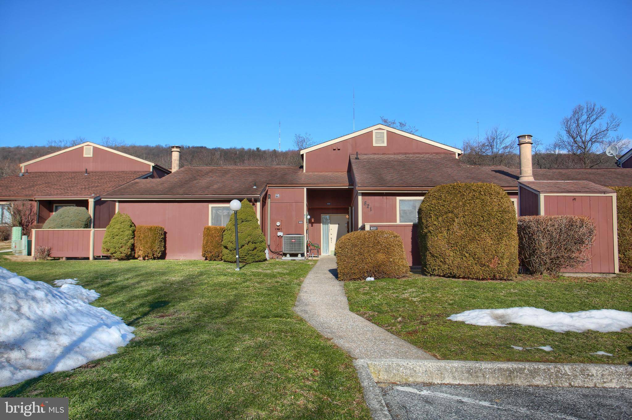 Enola, PA 17025,823 LEE LN