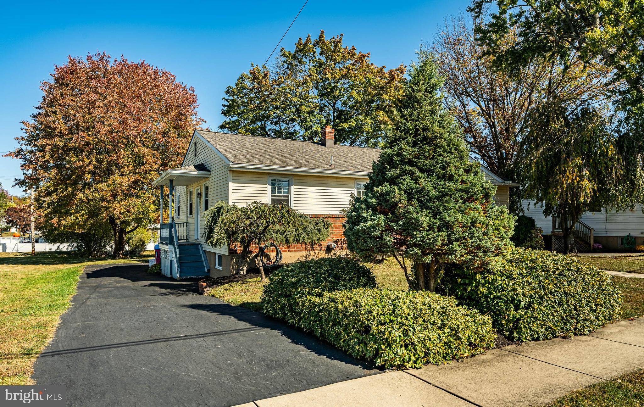 East Norriton, PA 19403,2946 MICHELE DR