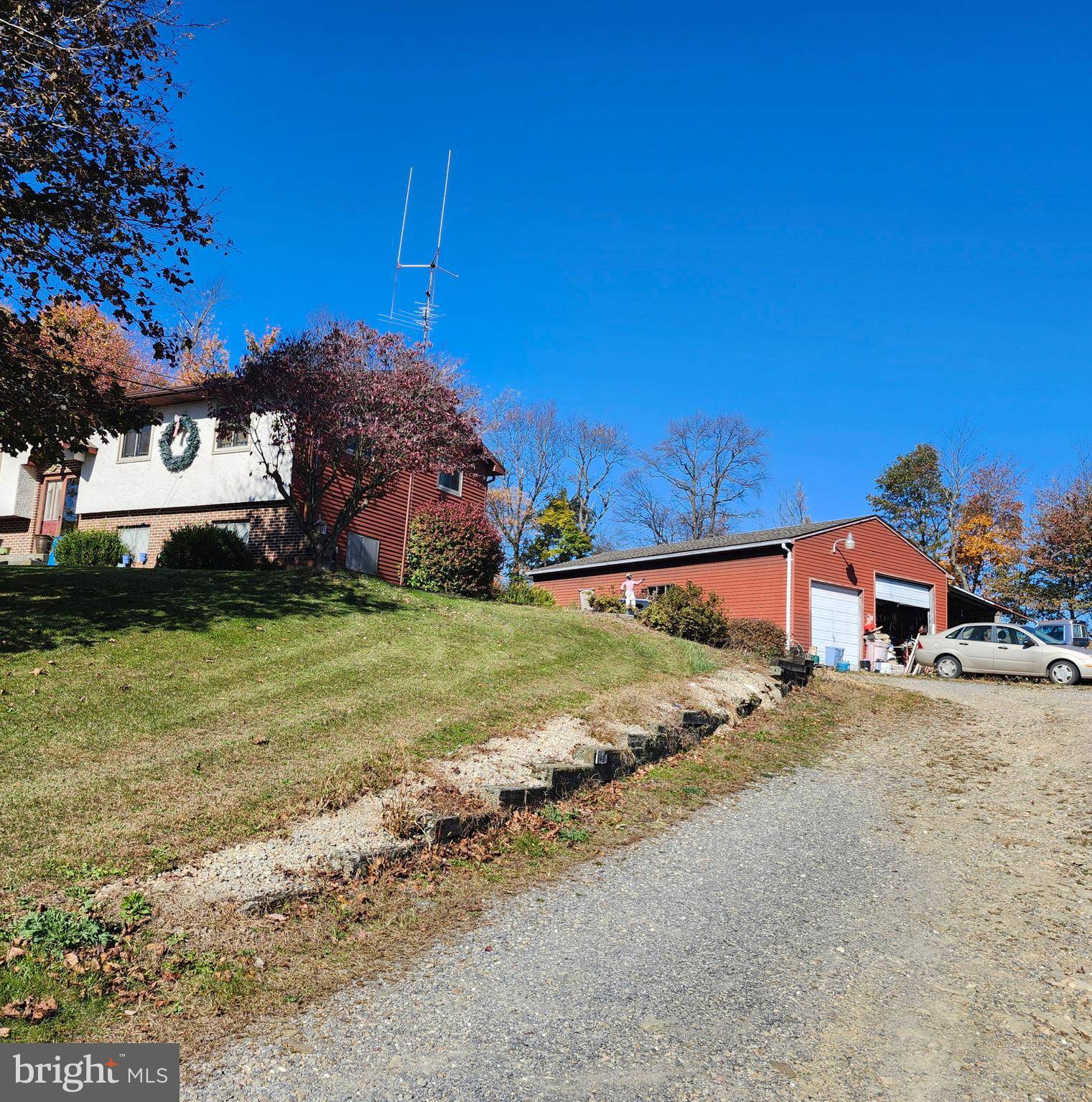 New Ringgold, PA 17960,40 BLUEBIRD HL