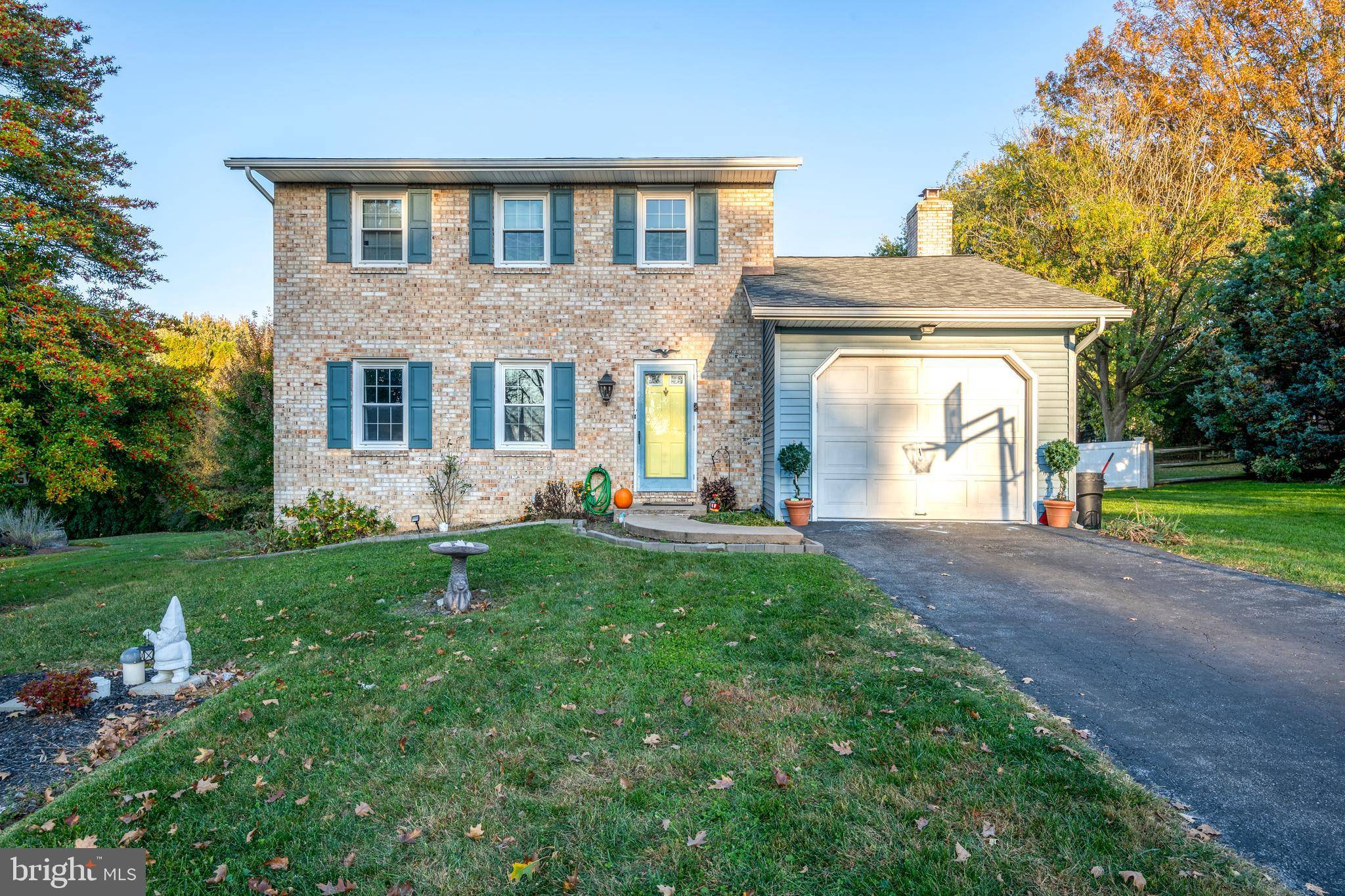 Lancaster, PA 17602,139 WHITTIER LN