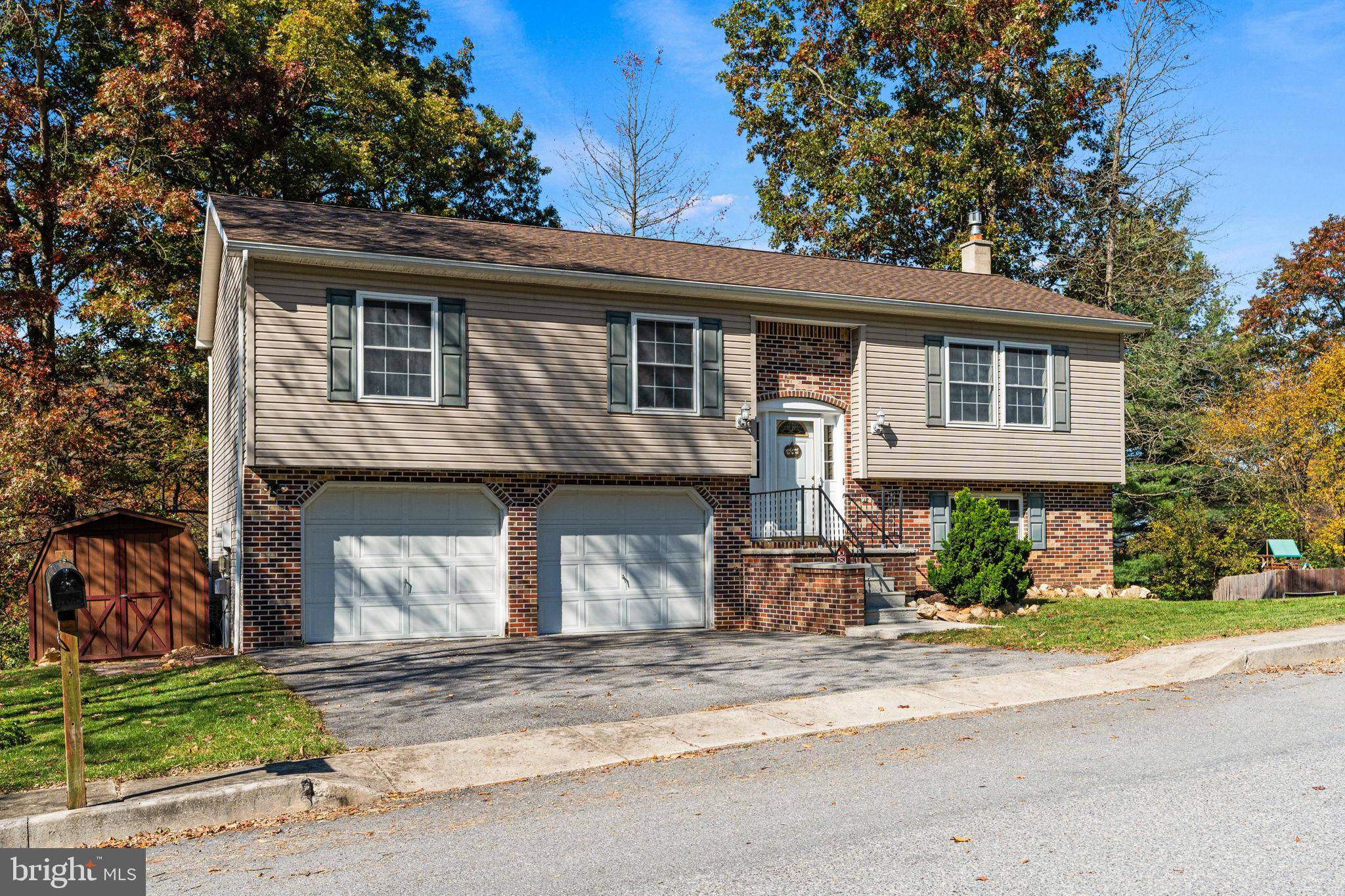 Mount Holly Springs, PA 17065,43 LIBERTY DR