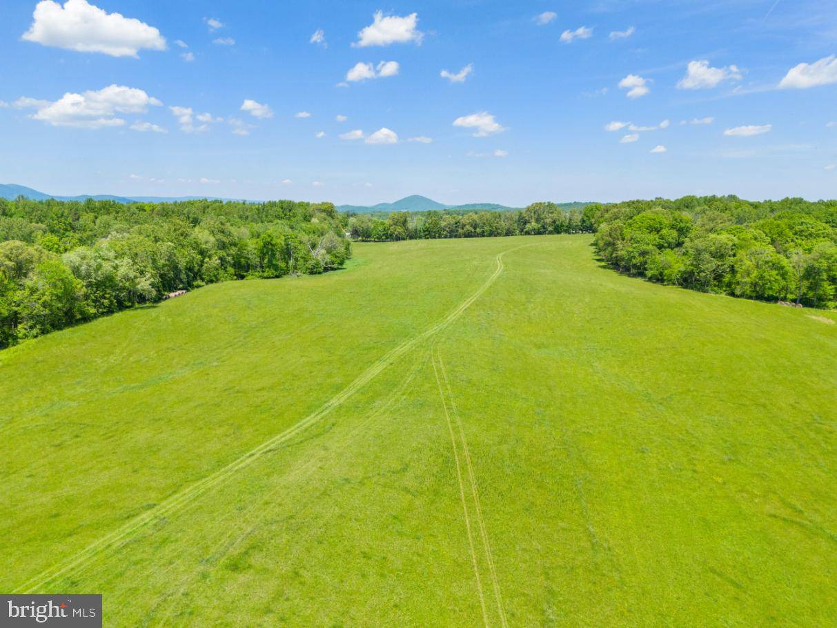 Orlean, VA 20128,HAWTHORNE FARM RD