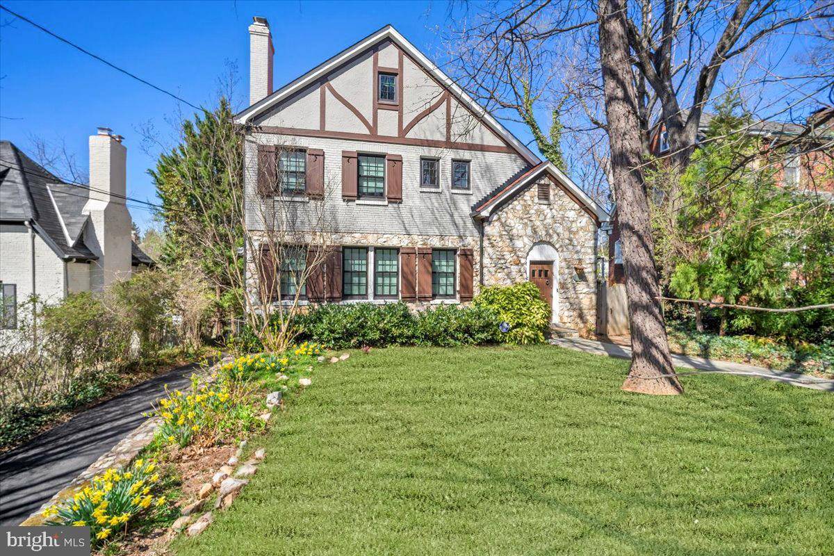 Chevy Chase, MD 20815,4619 LANGDRUM LN