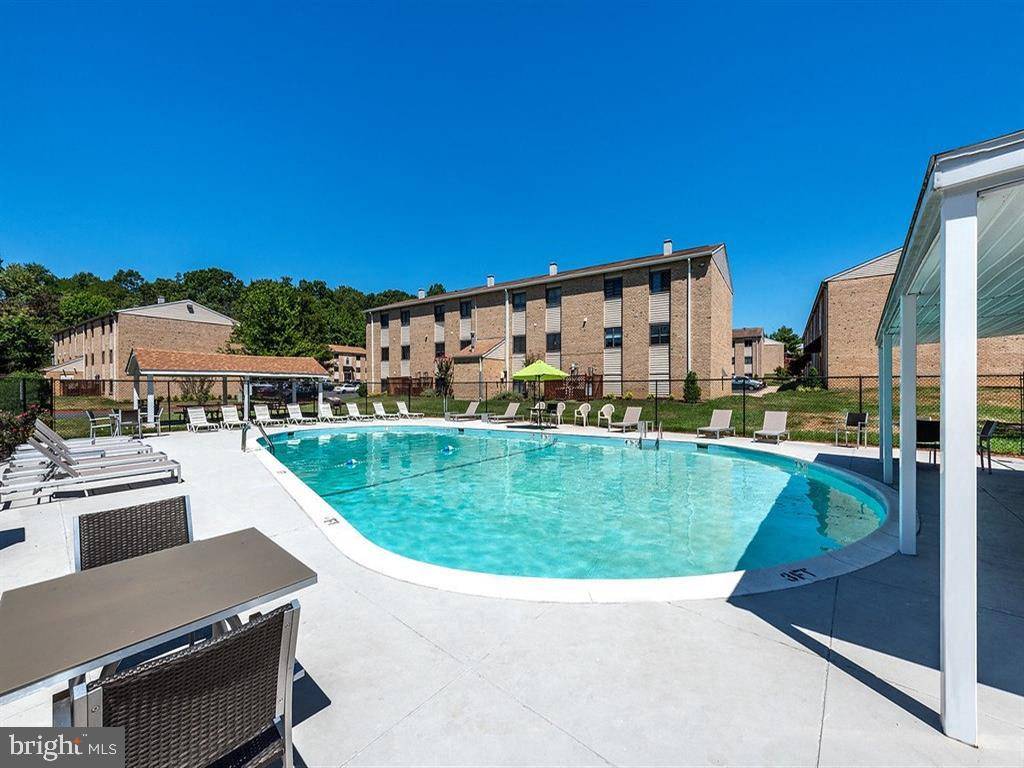 Aberdeen, MD 21001,1009 WARWICK DR #2D