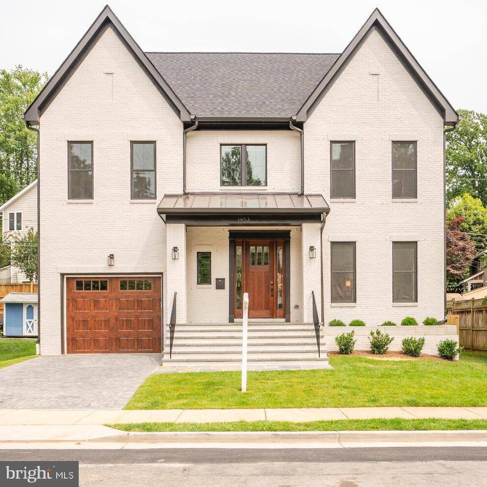 Arlington, VA 22205,1453 N LANCASTER ST
