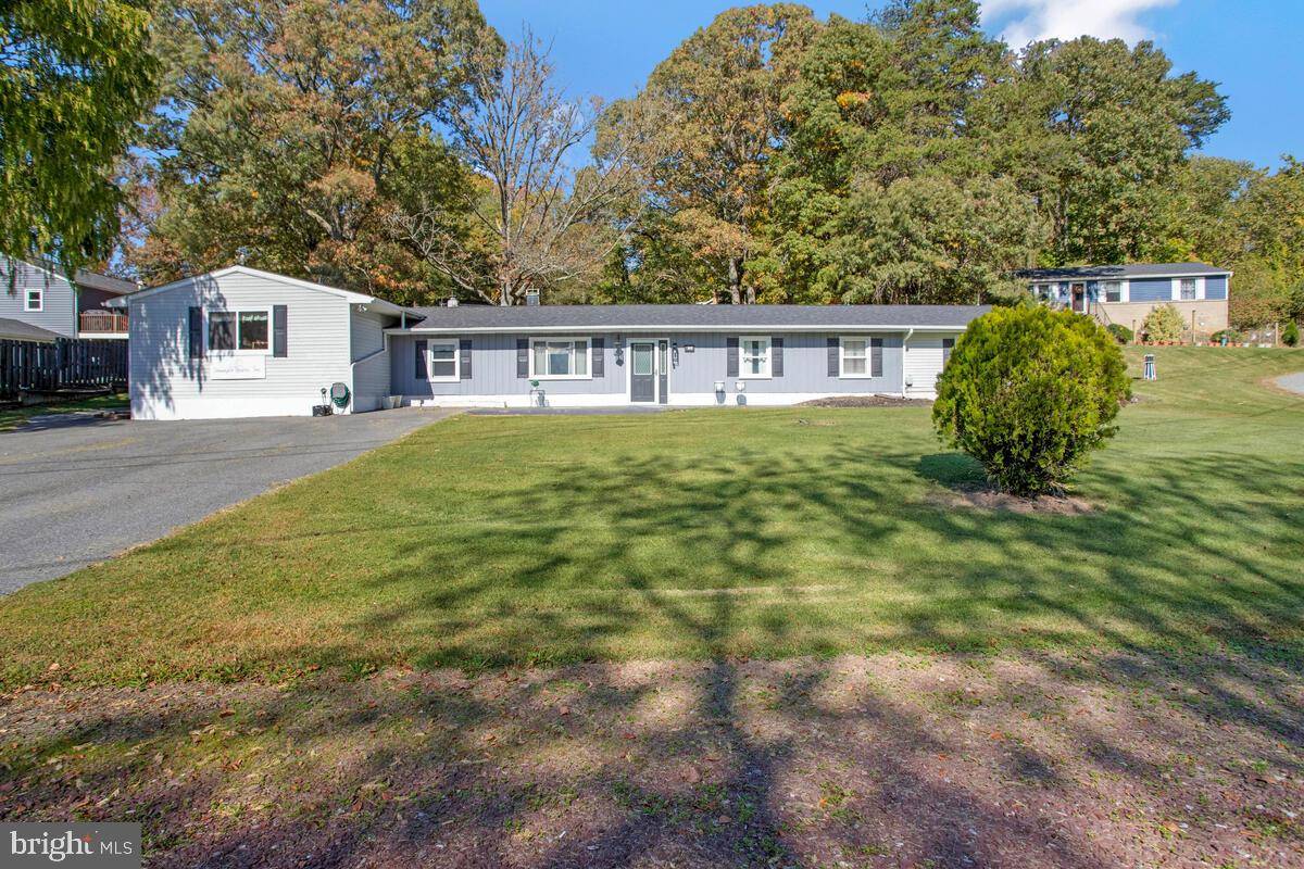 Huntingtown, MD 20639,995 GRACE RD