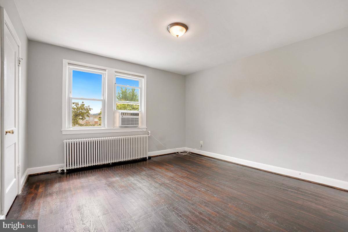 Washington, DC 20002,330 20TH ST NE