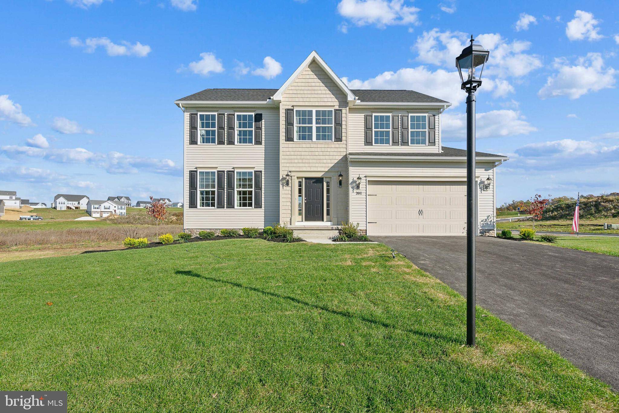 Hanover, PA 17331,201 FIELDSTONE DRIVE #23