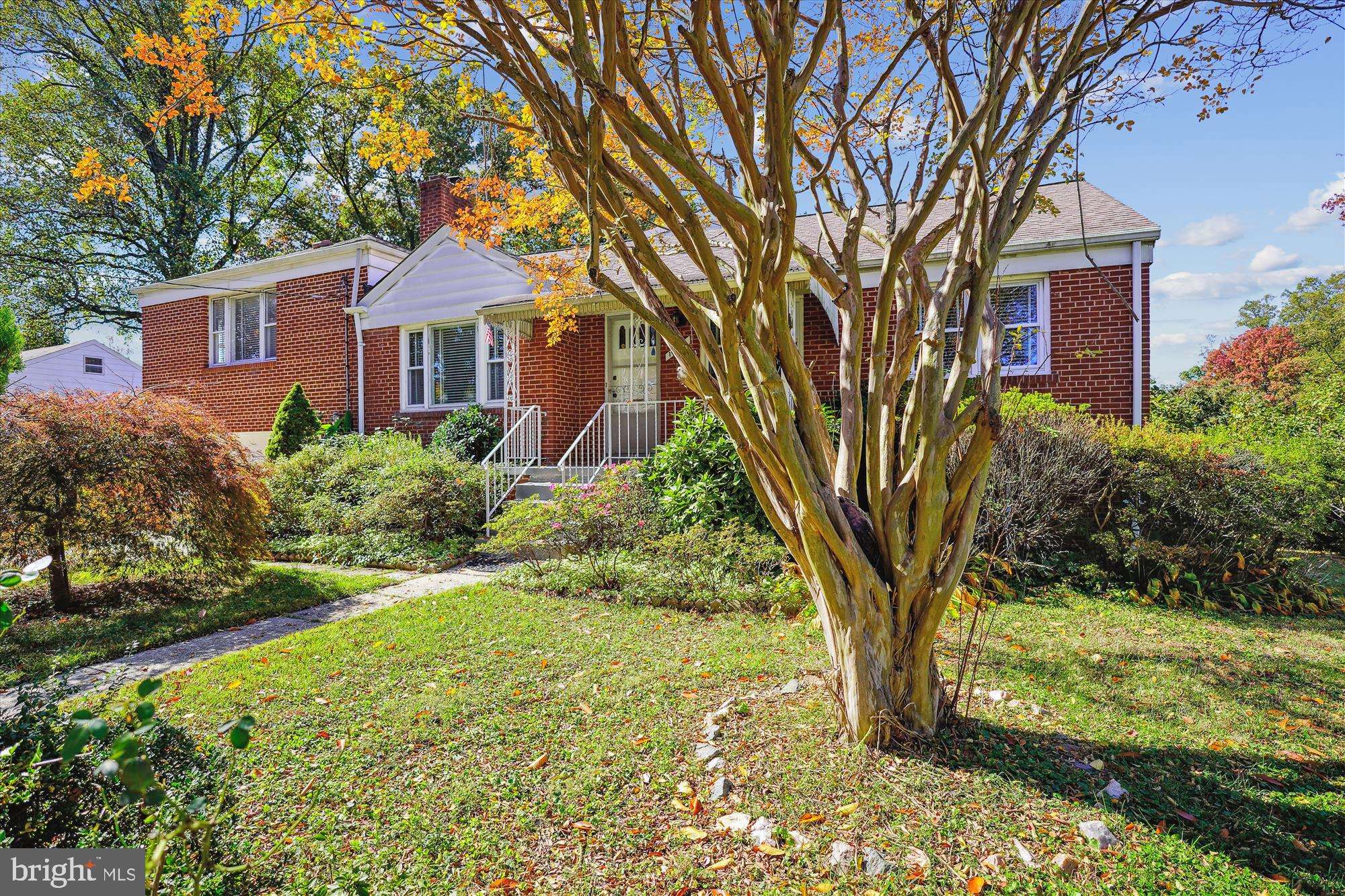 Kensington, MD 20895,10708 MAYBROOK PL