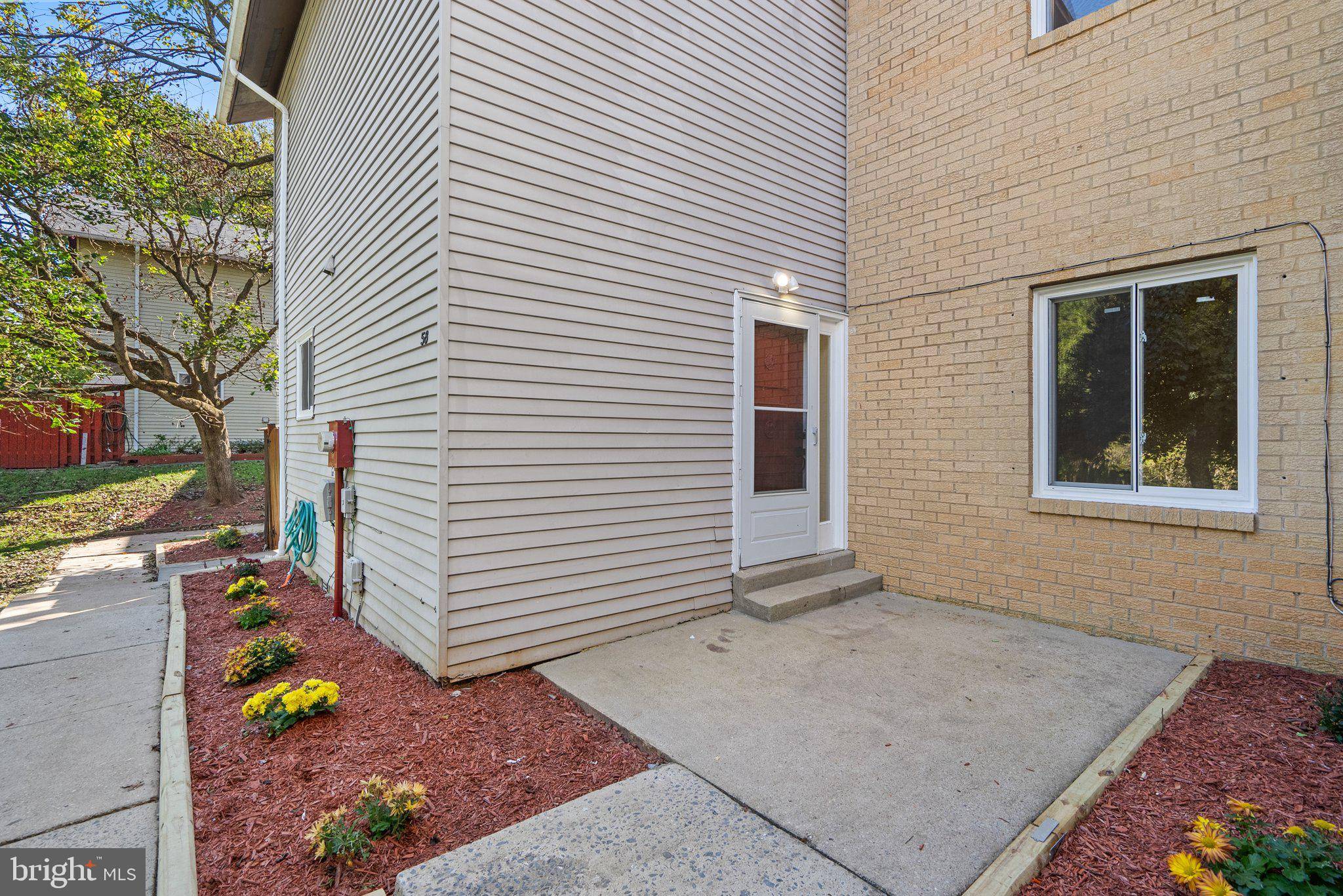 Gaithersburg, MD 20877,58 STATE CT #108