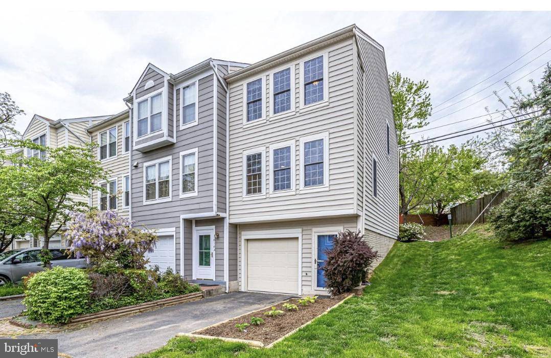 Falls Church, VA 22044,6162 GLEN EAGLES CT #25