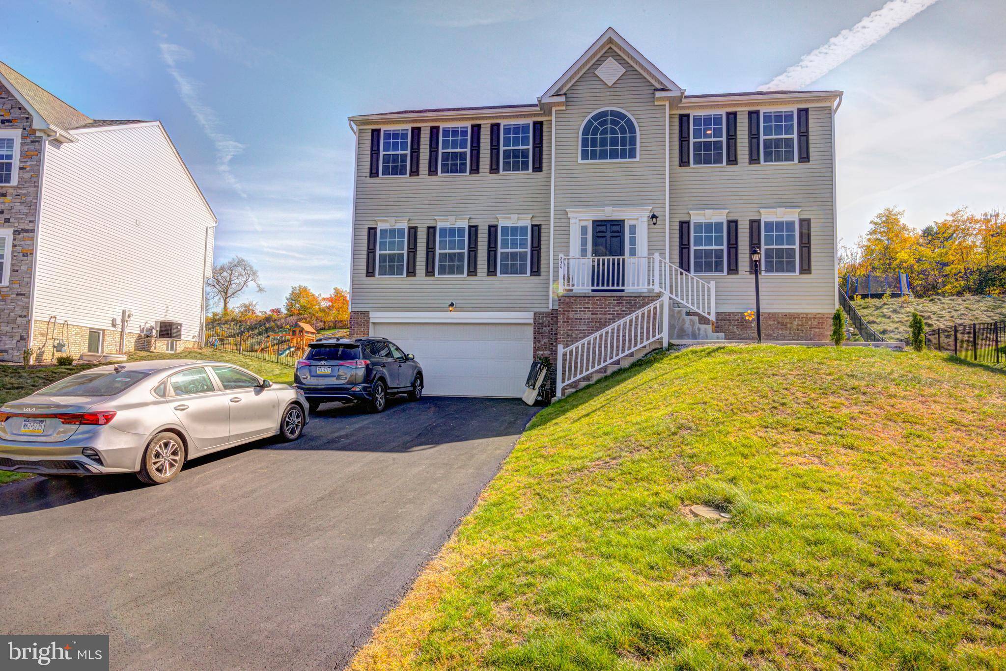 Canonsburg, PA 15317,234 LILLY RIDGE DR