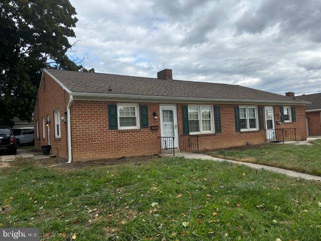 Hanover, PA 17331,400-404 MOUL AVE