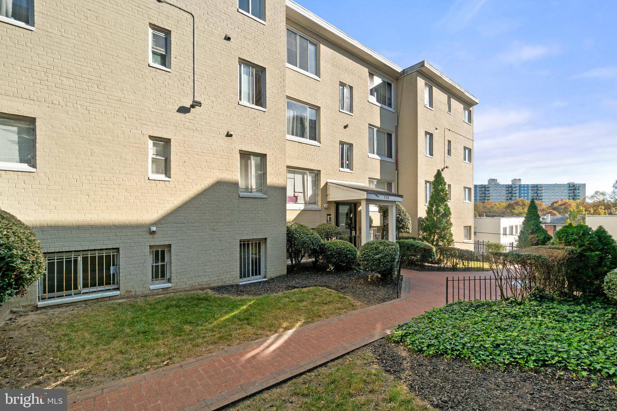 Washington, DC 20032,713 BRANDYWINE ST SE #B3
