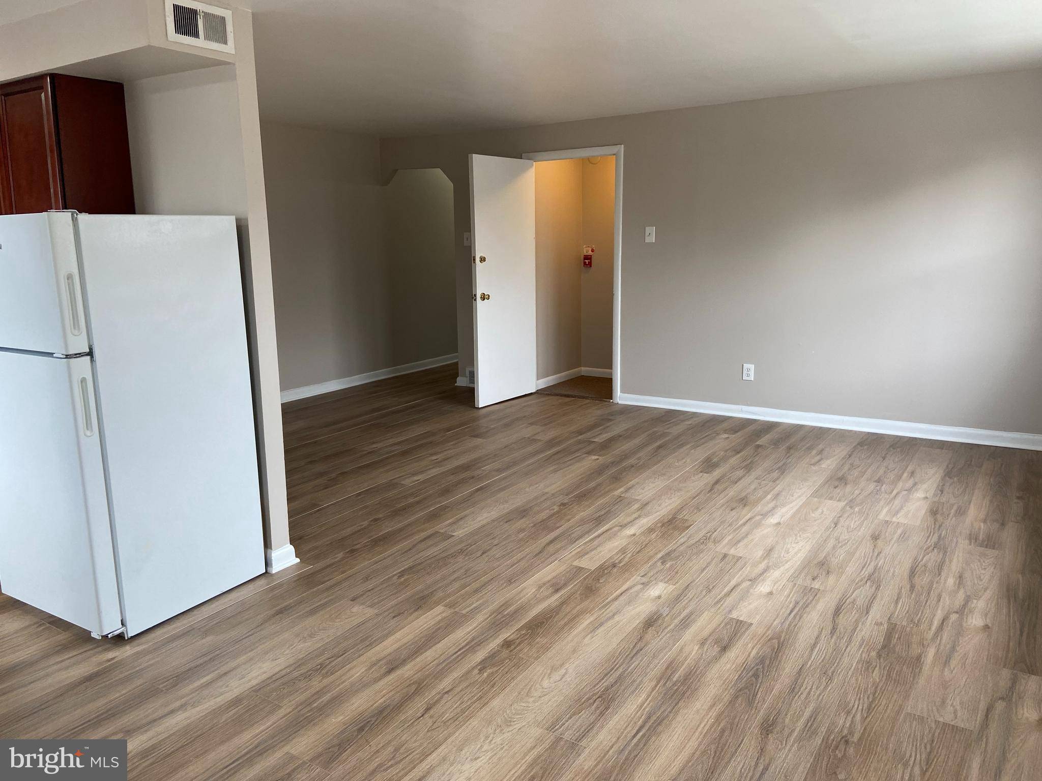Philadelphia, PA 19151,7200 HAVERFORD AVE #2ND FLOOR