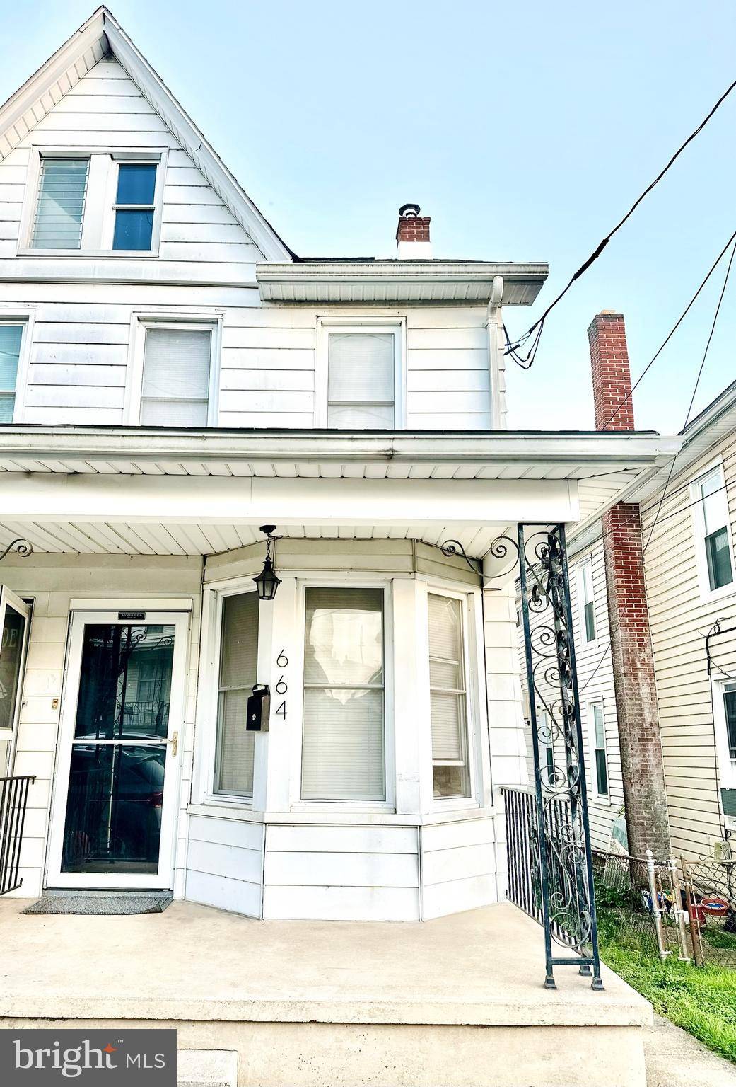 Lemoyne, PA 17043,664 STATE ST