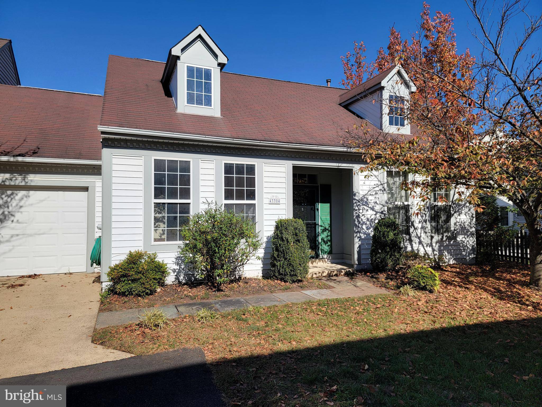 Ashburn, VA 20147,43304 CRAPE MYRTLE TER