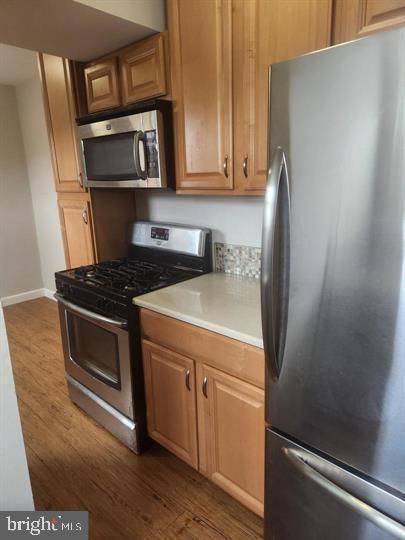 Alexandria, VA 22312,5911 QUANTRELL AVE #204