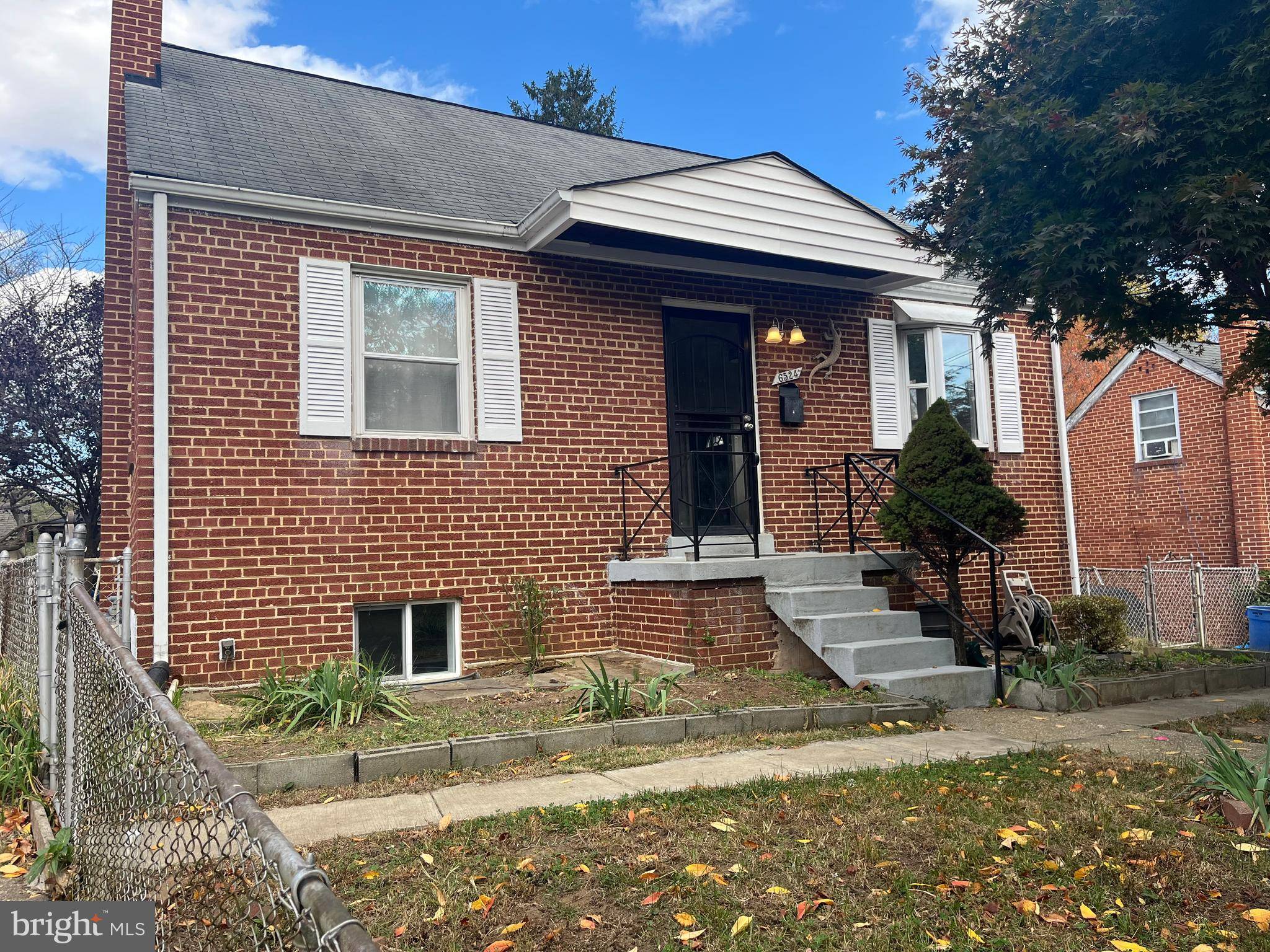 Capitol Heights, MD 20743,6524 ADAK ST