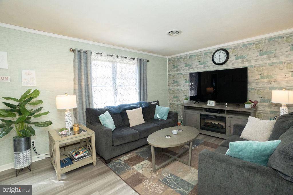 Villas, NJ 08251,83 WILDWOOD AVE