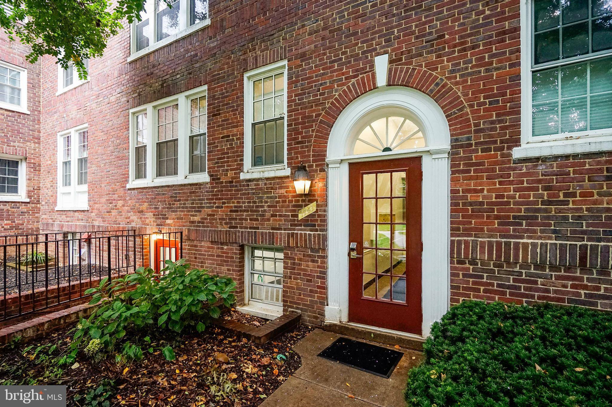 Arlington, VA 22201,1741 N TROY ST #8-430