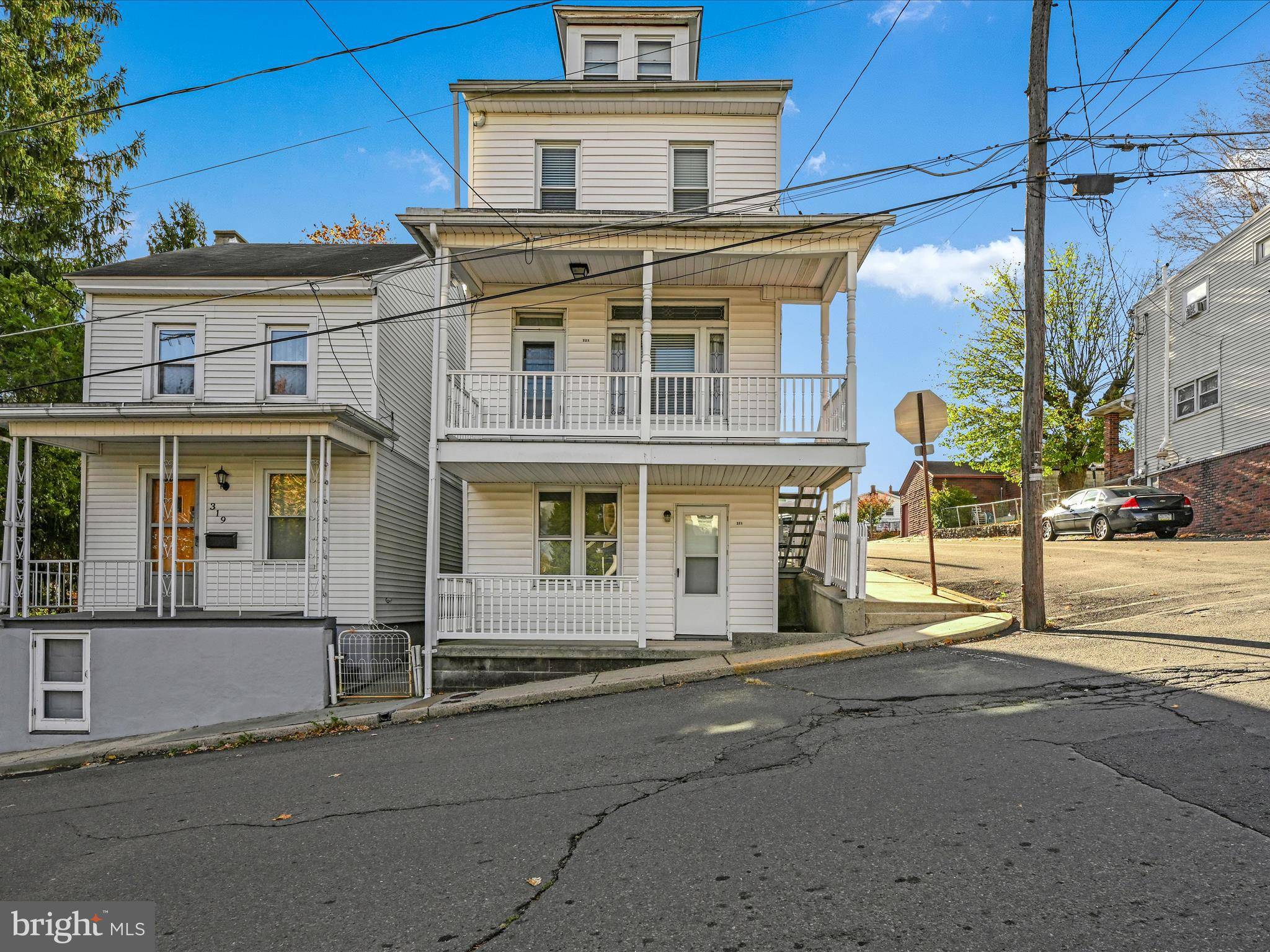 Minersville, PA 17954,321 LYTLE ST