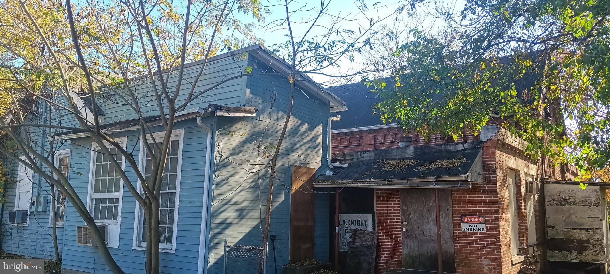 Millville, NJ 08332,824 COLUMBIA AVE
