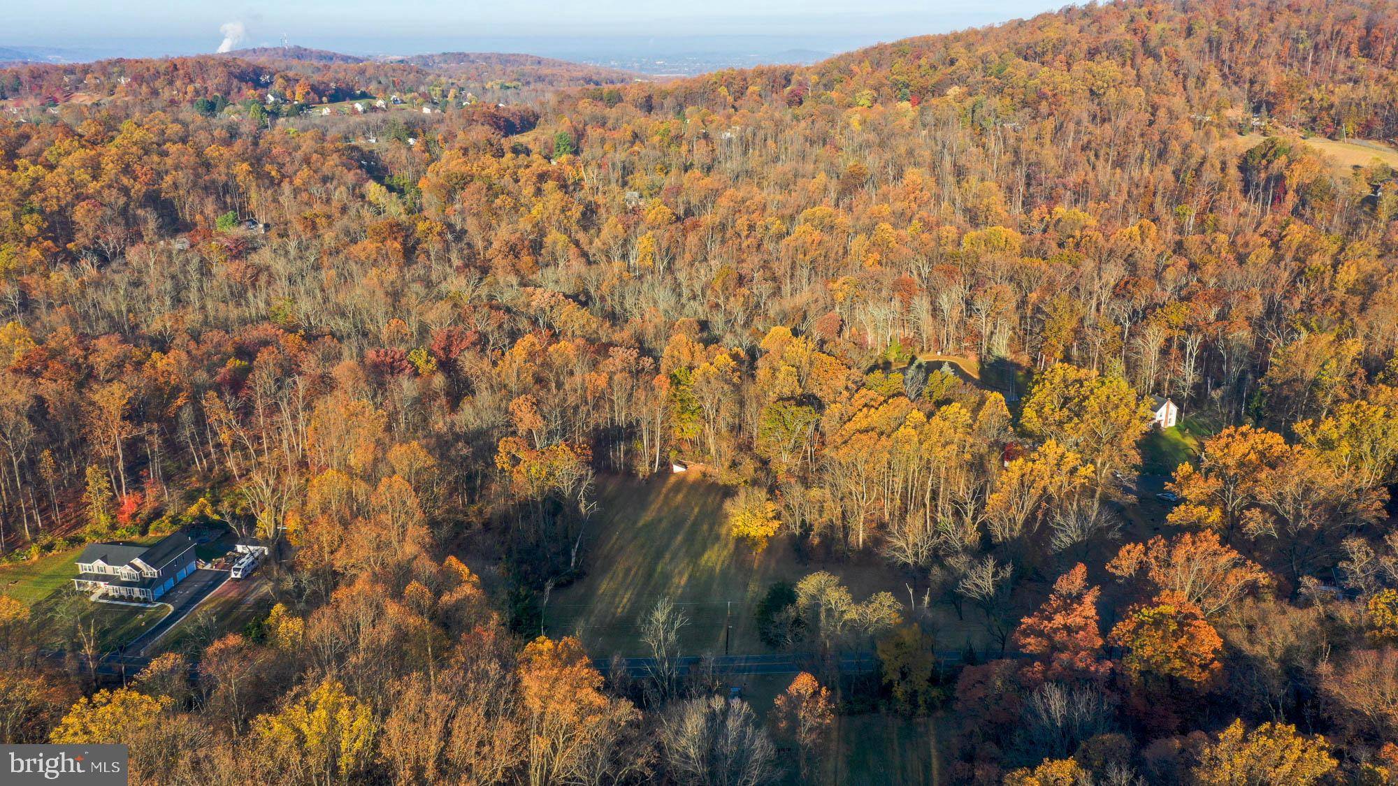 Easton, PA 18042,HEXENKOPF RD