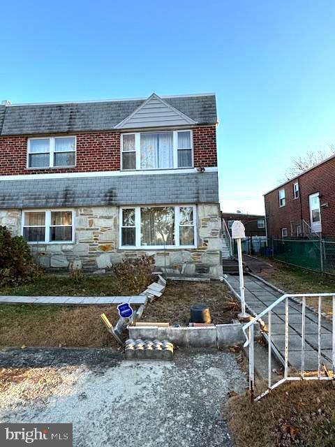 Philadelphia, PA 19115,9853 WISTARIA ST