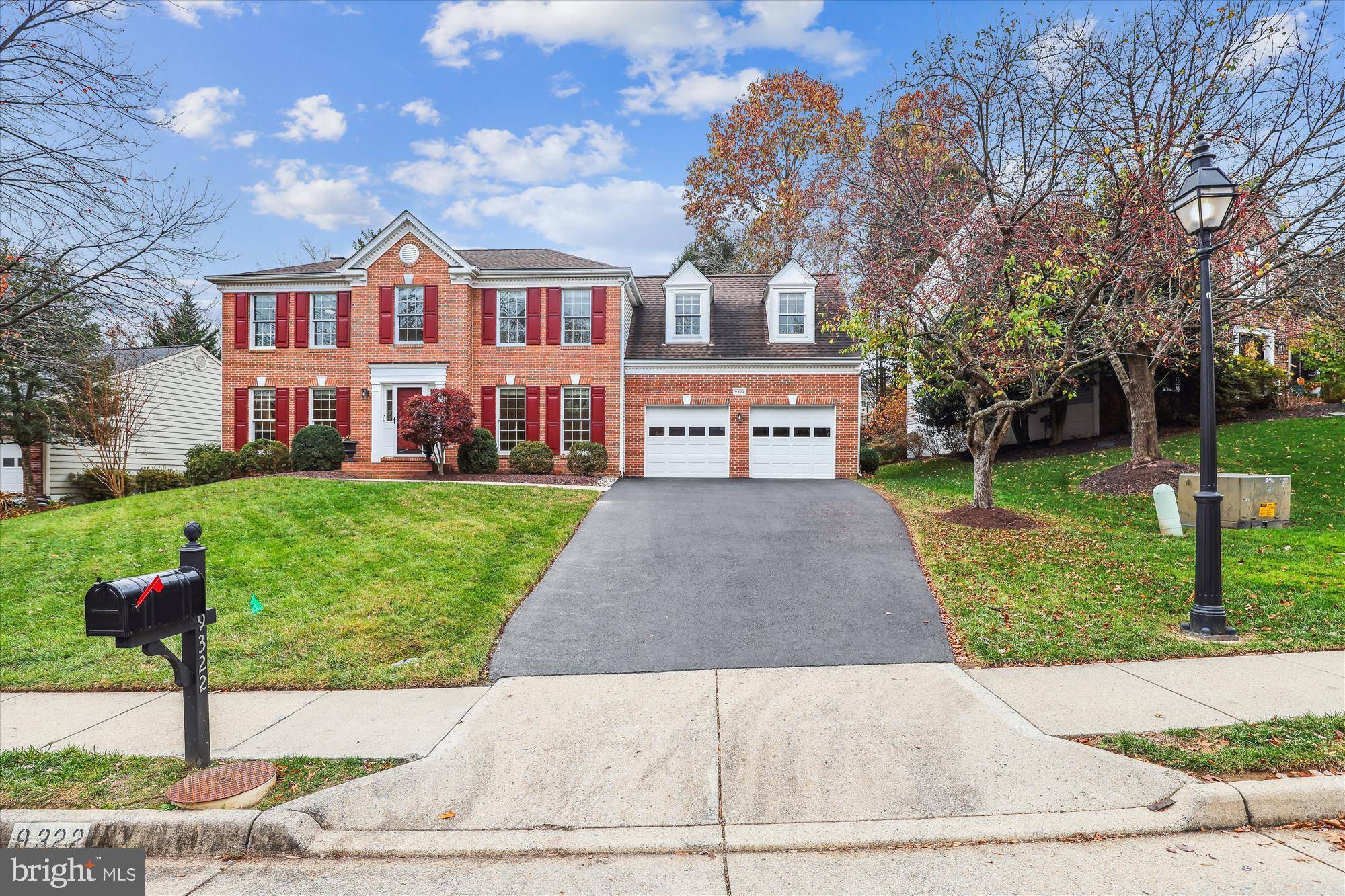 Fairfax Station, VA 22039,9322 BRAYMORE CIR