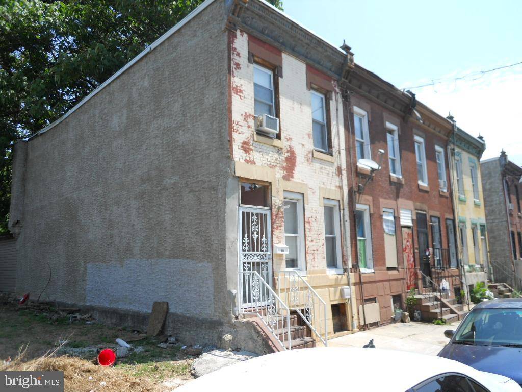 Philadelphia, PA 19133,921 W HUNTINGDON ST