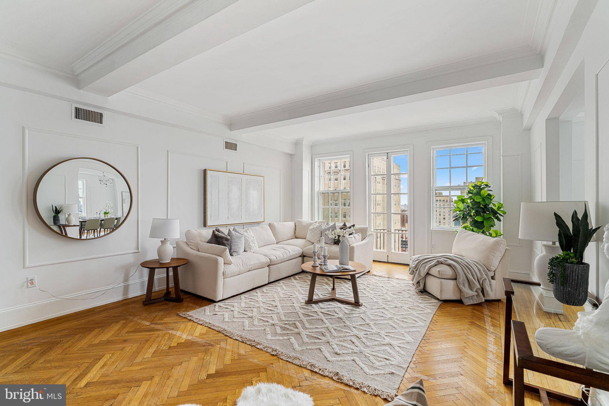 Philadelphia, PA 19103,1900 RITTENHOUSE SQ #12B