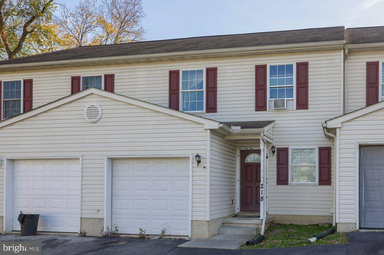 Marietta, PA 17547,218 RED CEDAR LN