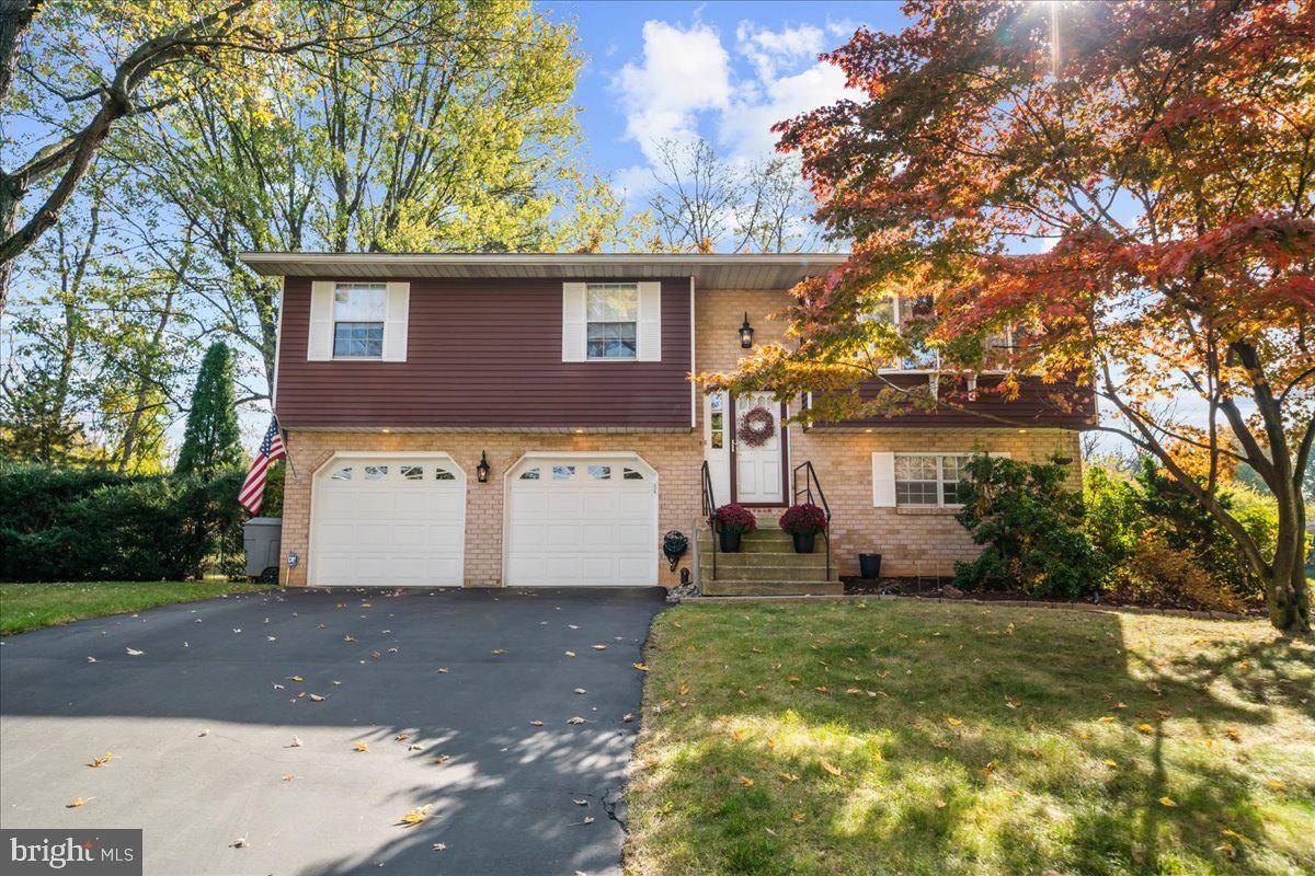 Bethlehem, PA 18017,428 JOHNSTON DR