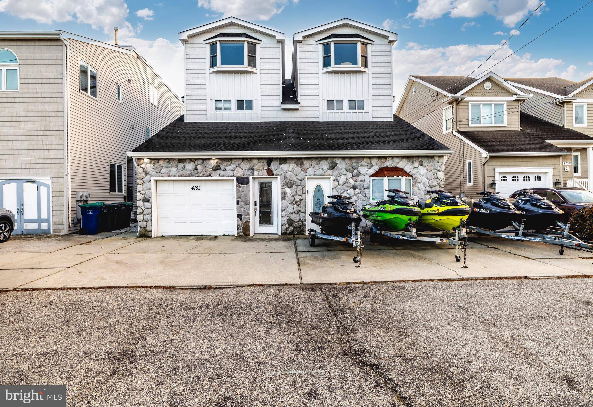 Brigantine, NJ 08203,4152 ATLANTIC BRIGANTINE BLVD #B